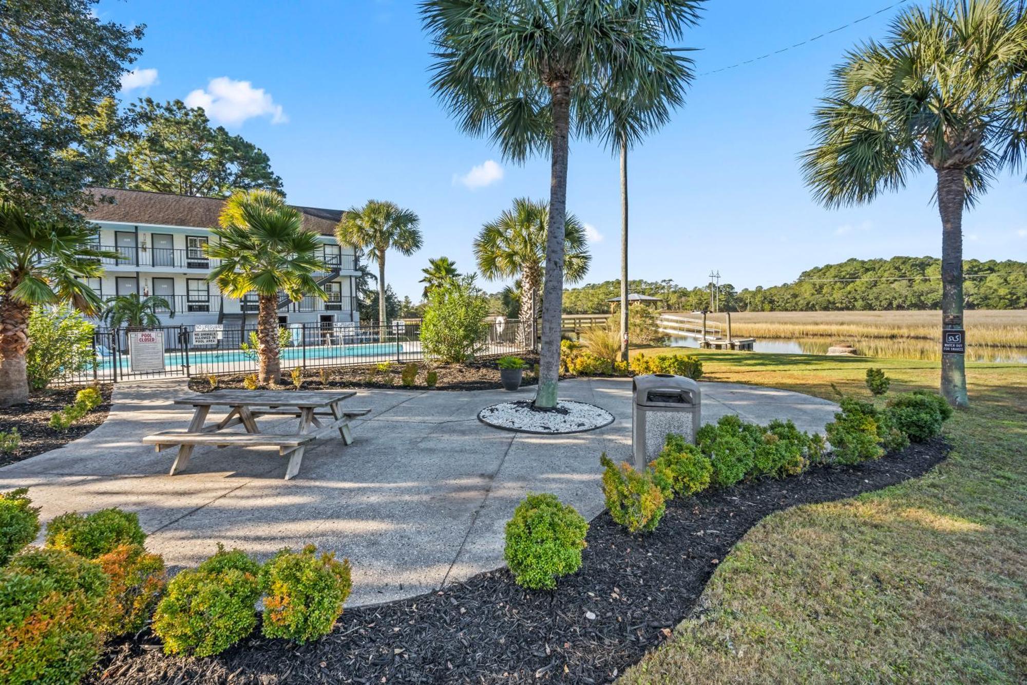 Charleston Creekside Inn Exteriör bild