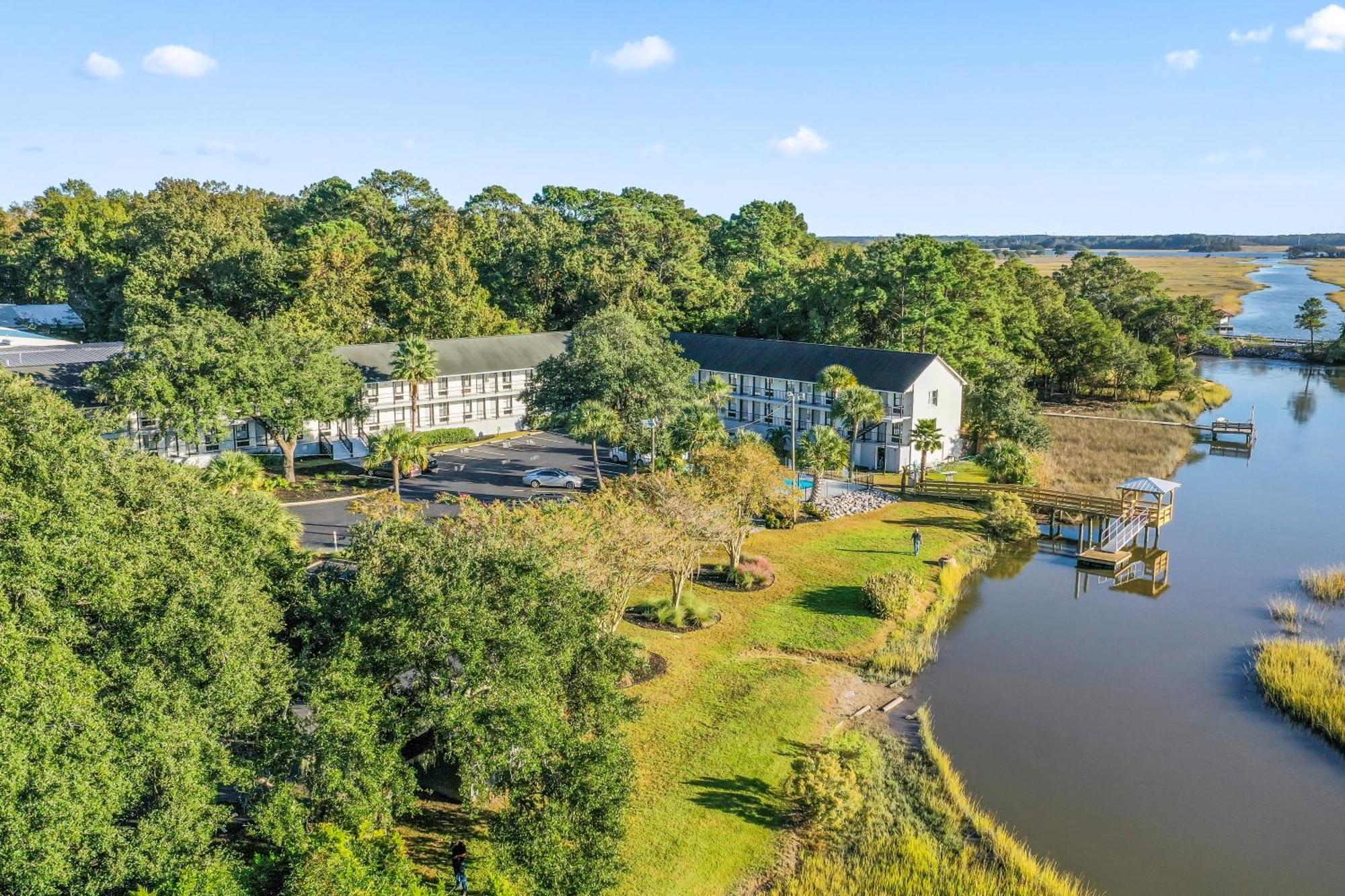 Charleston Creekside Inn Exteriör bild