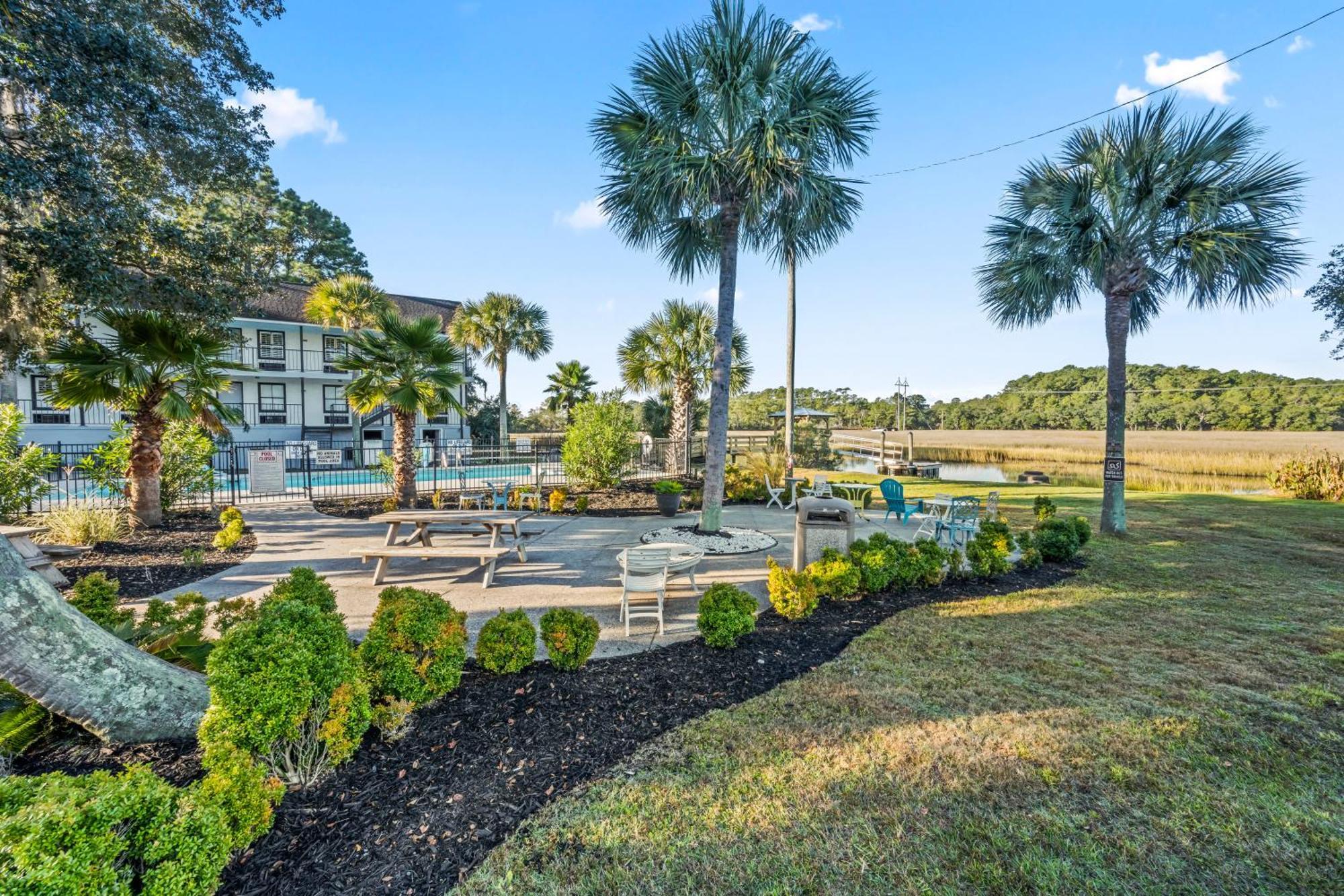 Charleston Creekside Inn Exteriör bild