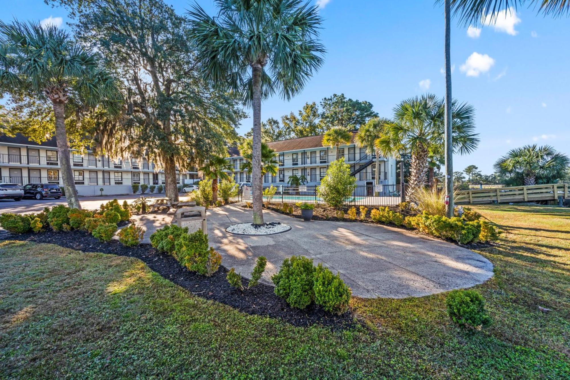 Charleston Creekside Inn Exteriör bild